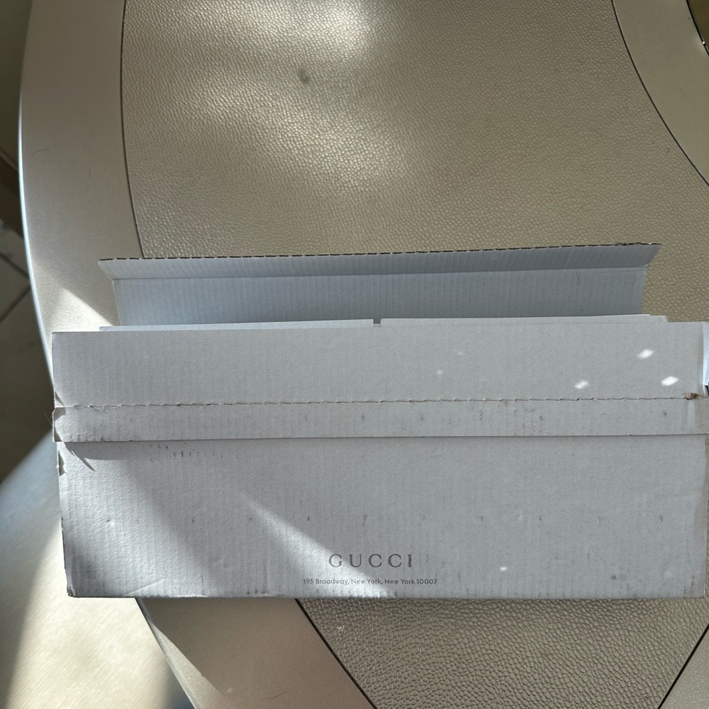 Gucci Stationary - Picture 5 of 6
